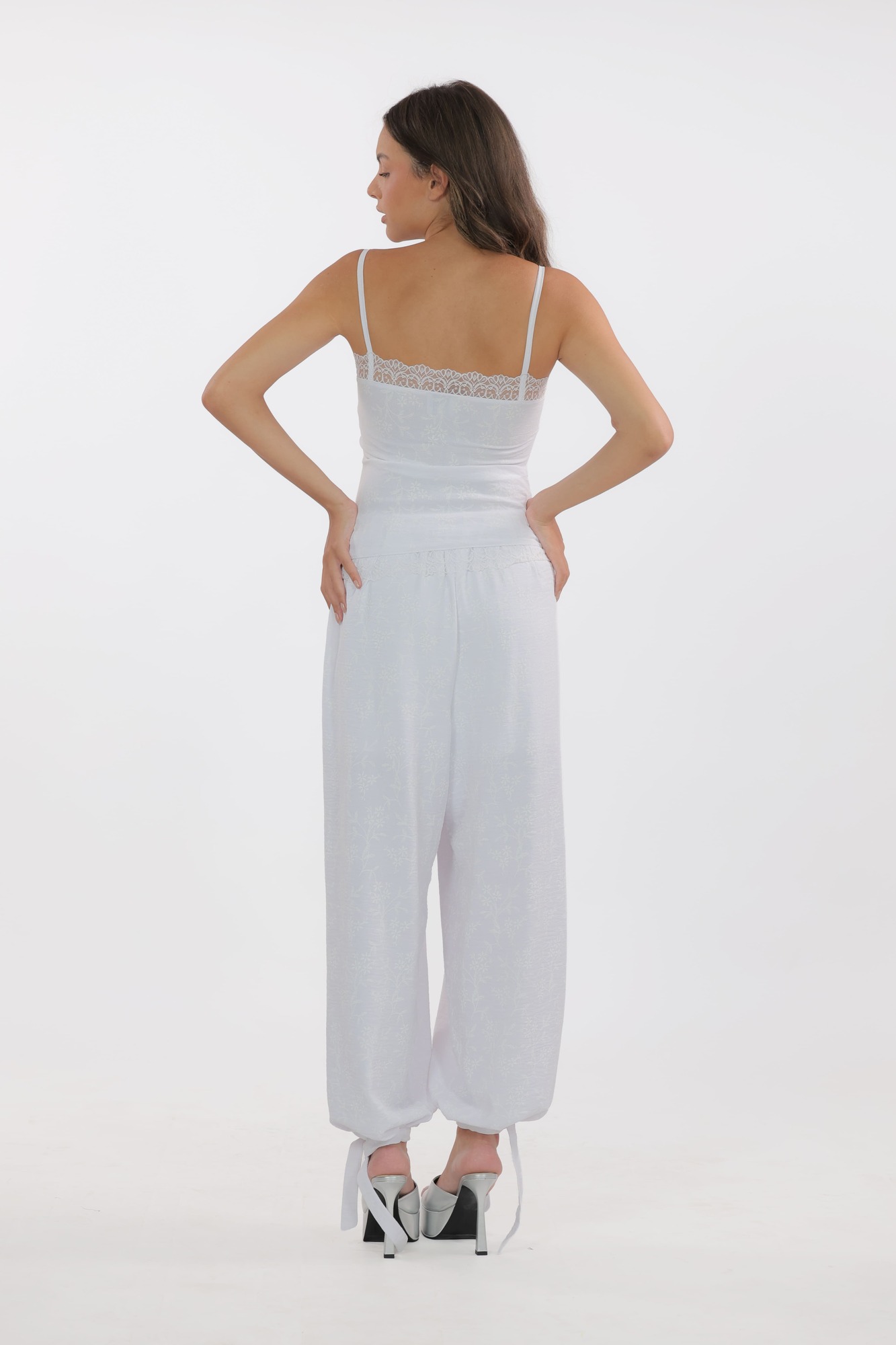 GARDEN BLOOM SET - White - Image 2